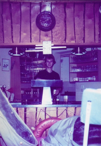 i19821111014.jpg