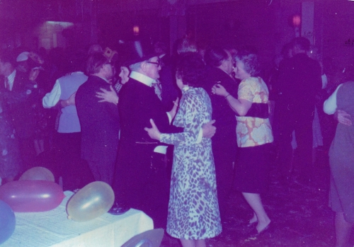 i19830204055.jpg